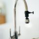 Eco-flow Tucana Adaptateur de robinet Aerateur de robinet a deux fonctions debit de douche avec rotation a 360 Economie d'eau