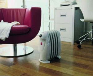 61koXc4RvaL._AC_SL1181_.jpg Delonghi TRN505M Radiateur bain d'huile 500 W Blanc