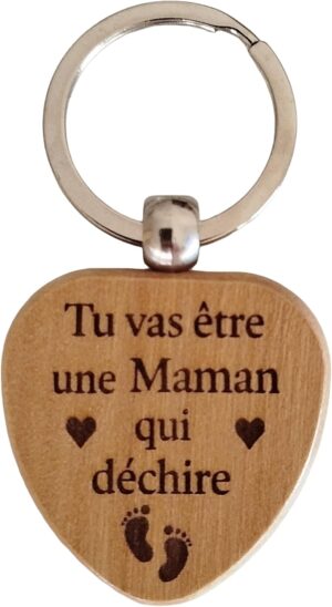 Porte-clés cœur bois gravé – personnalisé future maman