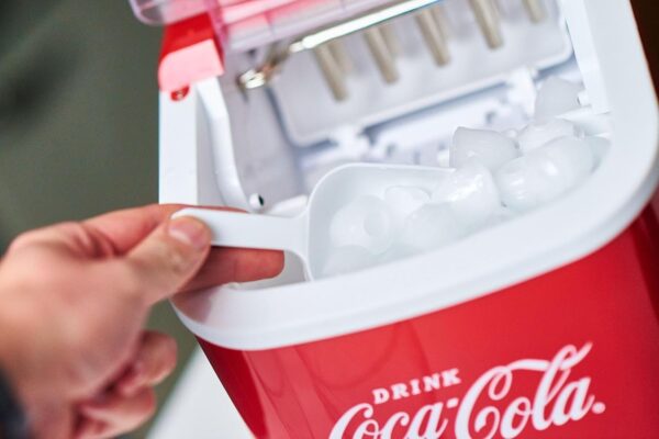 Machine a glacons Salco Coca-Cola Fabricant de glacons avec 2 tailles de glacons Design retro rouge Machine a glacons portable