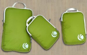 Cipway Lot de 3 cubes d'emballage par compression, organiseurs de voyage ultralegers et extensibles pour bagages a main (vert 3 piec