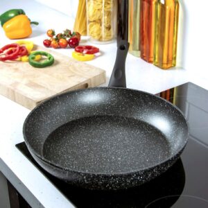 Blackmoor Poele classique 32 cm avec revetement antiadhesif, poignee Cool Touch, compatible induction, electrique et gaz, couleur no