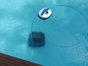 Robot piscine sans fil 8STREME batterie flottante
