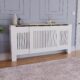 Vida Designs Arlington Cache-radiateur (Blanc, reglable) pour entree, Salon, Maison