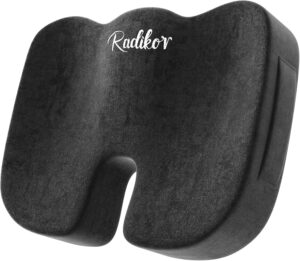 Coussin coccyx Radikor en mousse à mémoire antidérapant