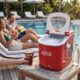 81XUCi7zMXL._SL1500_.jpg Machine à glaçons Salco Coca-Cola - 2 tailles - 12 kg/24h - Rouge