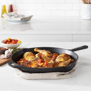 Amazon Basics Poele a frire en fonte pre-enduite, 38.9 cm, Noir