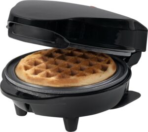 Bestron Mini gaufrier pour gaufres classiques, Petit gaufrier avec revetement anti-adhesif, pour les anniversaires d'enfants, les fe