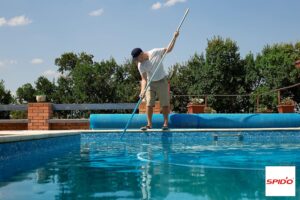 91SEjHQxVcS._AC_SL1500_.jpg Spid'O 2976 Triangular Pool Mop Head, Blue, 12 x 27 x 22 cm