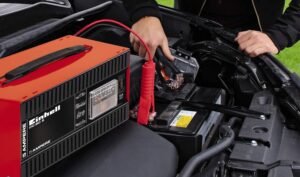 Chargeur de batterie Einhell CC-BC 5 - ampèremètre intégré